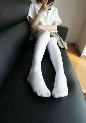 丰满的岳乱妇s级_免费观看高清版