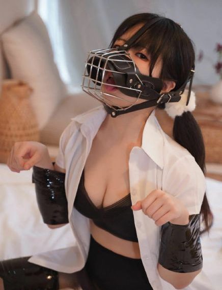 巴雅个人简历_DVD在线视频观看