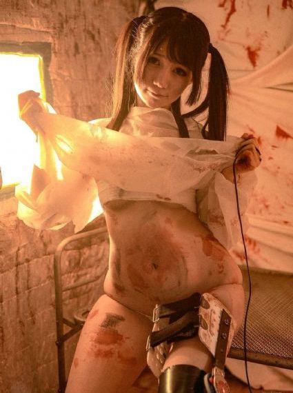 女被多触手怪吸乳3d_4K超清免费观看