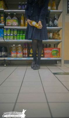 过分的姐姐在线播放_BD在线播放