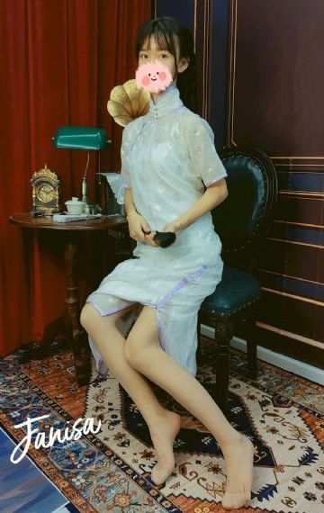 足球尤物免费观看完整版_国产剧完整在线观看