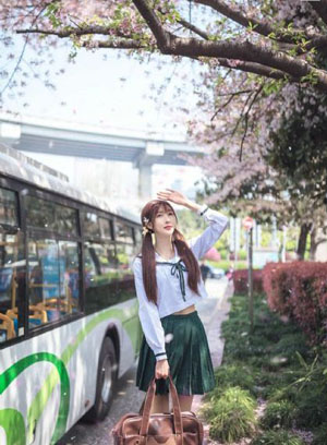 《我们》电影_BD国语高清神马影院手机在线