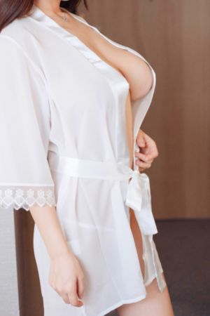 女大学生按摩在线_国产剧电视剧在线观看
