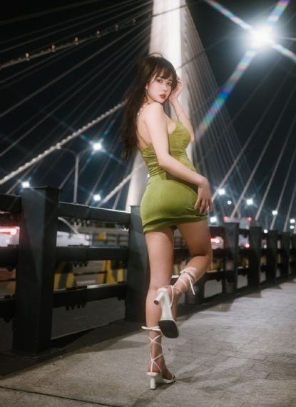 李采潭朋友的妈妈_1080P完整在线观看