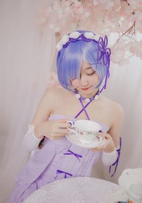 三分之情_JVID性感写真